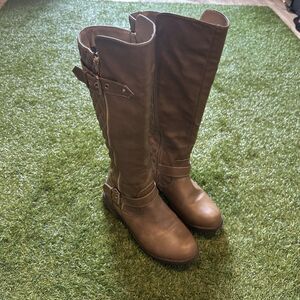 Forever Mango-21 Boots Women’s Size 9 Taupe Winkle Back Shaft Riding Boots